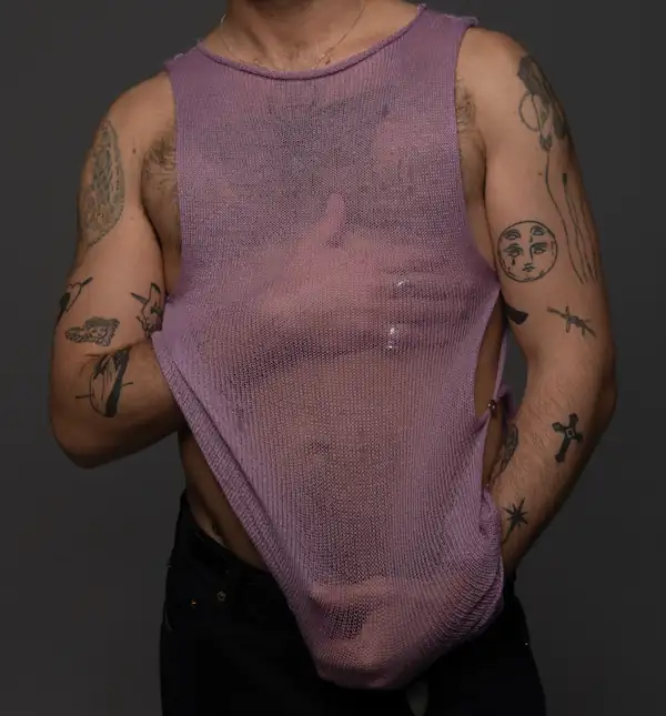 Front: the same top, open sides at the waist.
